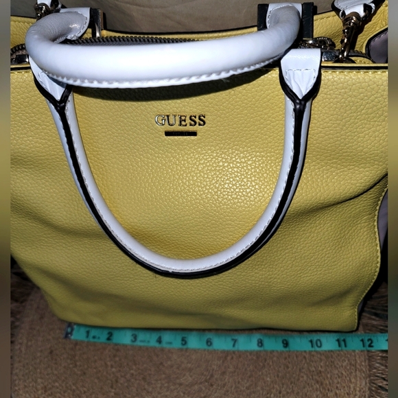 Guess Handbags - Guess purse